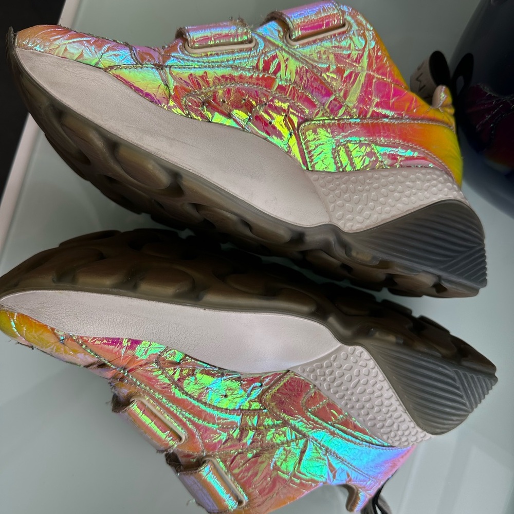 Stella McCartney Iridescent iridescent sneakers woman’s size 6 1/2   - 7 - Picture 10 of 16